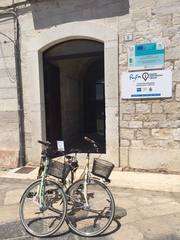 Wi fi gratuito negli info point, il servizio pugliese disponibile anche a Trani. Capone: «Risultati molto positivi»