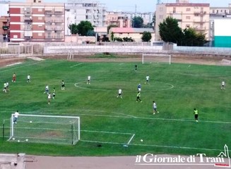 Stadio di Trani, cronoprogramma fino a novembre per salvarne l'erba: impegnati 18mila euro