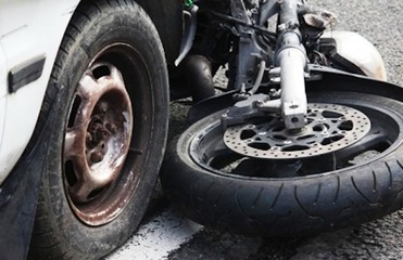 Incidente auto-moto in Grecia: gravi due ragazzi di Trani