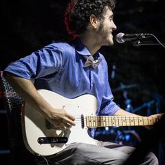 Un chitarrista di Trani trionfa nella terra di Battisti: Michele Balducci vince, con gli Abc positive, il festival di Montopoli di Sabina