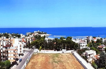 Trani, arriva la torre sul mare. A Colonna il primo edificio in doppia cifra: undici piani