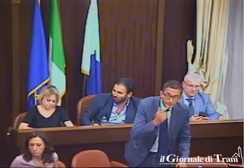 Consiglio comunale di Trani, dopo la sospensione non c'è il numero legale: l'assise tornerà a riunirsi venerdì