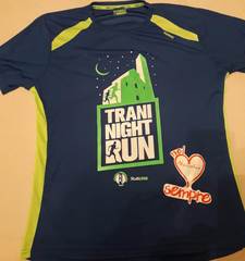 Trani night run, hanno corso in duemila. Fra le sorprese, i fuochi ed un pensiero a Nicholas De Santis