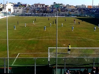 Cinismo contro polveri bagnate: Brindisi-Trani 2-0