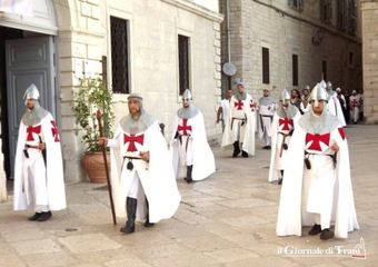 “La settimana medievale”, Trani tradizioni va oltre le polemiche: si terrà dall’8 all’11 agosto 2019