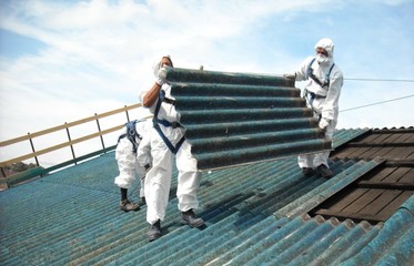 Rimozione amianto dalle proprietà, la Regione finanzia anche Trani con 34mila euro: La Viso edil ecologica disponibile per i lavori