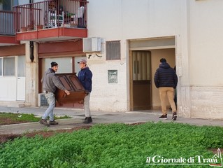 FOTO e VIDEO. Trani, sgomberato in via Olanda l'immobile occupato abusivamente
