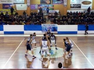 Fortitudo alle stelle, Juve Trani ancora beffata