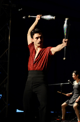 “Trani sul filo”, sold out lo spettacolo di stasera “Scratch and stretch”