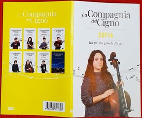 Dopo il nuovo boom di ascolti, da oggi in libreria i volumi su La compagnia del Cigno. C'è anche quello dedicato alla ragazza di Trani