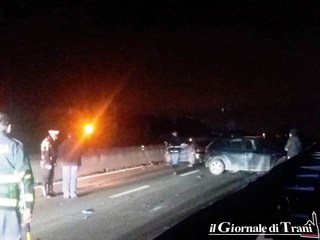 AGGIORNATO. Incidente oltre il ponte Lama, tre feriti non gravi. La 16 bis paralizzata già da Trani sud