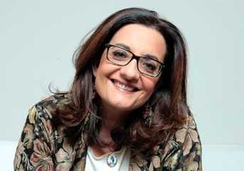 Oggi, a Trani, presentazione del libro di Catena Fiorello, 