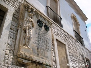 Ex ospedale di Trani, Briguglio invita a non commettere un altro errore: «Evitiamo di regalare anche l'ex convento Agostiniani di piazza Gradenigo»