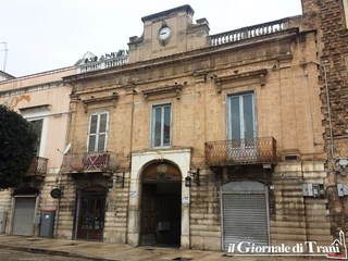 Biblioteca di Trani, al via il progetto per il recupero dei volumi presenti a palazzo Vischi: iniziative oggi