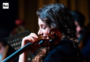 «È ora di... te»: oggi, ospite nel talk show di Vito Diomede su Teleregione, la violoncellista di Trani Chiara Pia Aurora