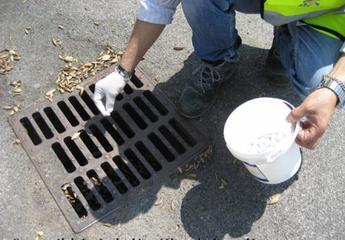 Amiu Trani, parte oggi il primo trattamento antilarvale