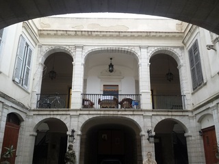 Biblioteca di Trani, l'assessore De Tullo sul «giallo della cassaforte» di Palazzo  Vischi: «La ricerca di chiavi e responsabili era già in corso»