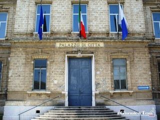 Selezione pubblica per capo di gabinetto: domande al Comune di Trani entro il 26 aprile