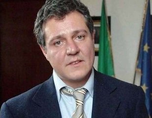 «Fuori della magistratura e collaborativo»: ecco perché l'ex Pm di Trani, Antonio Savasta, oggi potrebbe passare ai domiciliari