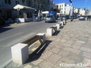 Altre panchine al porto di Trani, Cirillo (delegato al centro storico): «Anche queste piccole azioni sono necessarie»
