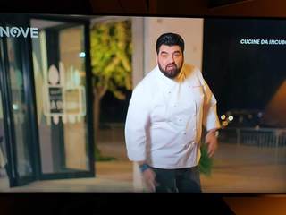 Trani in Tv, parte seconda: Cannavacciuolo rivolta un ristorante come un calzino. La «svolta» arriva anche dal basket in carrozzina