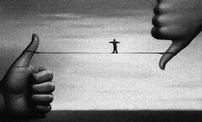 Trani, in consiglio è la notte della verità: Bottaro sul filo con 16 voti, compreso il suo