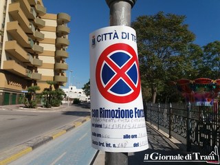 Pista ciclabile sul lungomare di Trani, da martedì i lavori. Aumenta l'azzurro: oltre il fondo, anche il cordolo, alternato con il giallo. C'è anche piazza Plebiscito