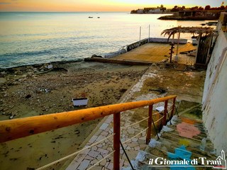 Trani, tratto di costa adiacente l'ex «La vela». Briguglio: «È sotto sequestro»