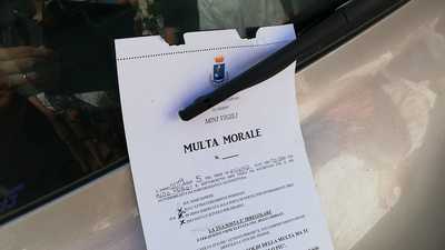 VIDEO. Trani, oggi e domani in azione i “Mini vigili” con le “multe morali” agli indisciplinati