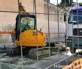 Aqp, nuovi lavori urgenti a Trani in via Chiarelli. Non toccate pista ciclabile e piazza Plebiscito, ma, per rivedere la strada a posto, potremmo attendere fino a Natale