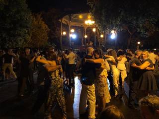 Ultima tappa del “Festival del tango” di Trani in tour: oggi milonga gratuita in villa comunale