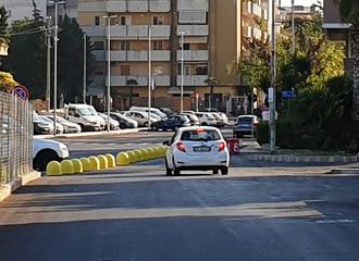 Ex ospedale di Trani, la corsia delle ambulanze adesso è un vicolo cieco per tutti gli altri