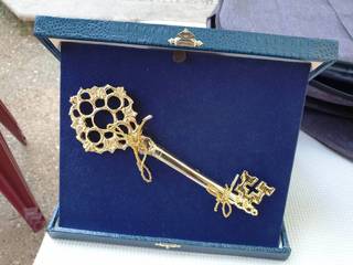 Notte azzurra, rievocazione della vita di  San Nicola, «macchina» in piazza e «Chiave della città»: la festa patronale di Trani è pronta. Spesa, 30mila euro