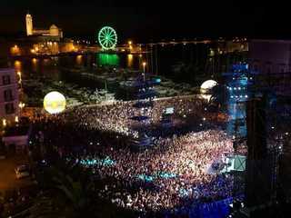 Battiti Live, stasera in onda su Italia 1 la tappa di Trani