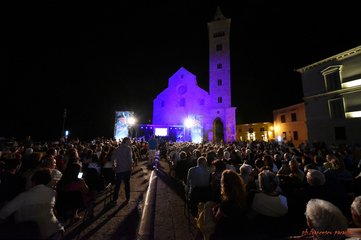 È calato il sipario sul festival Il Giullare.  Numeri e riflessioni di questa XI edizione