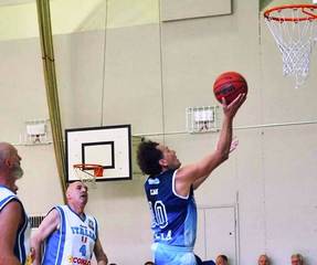 Mondiali maxibasket, l'Italia over 55 con i due cestisti di Trani giocherà oggi la finale del quinto e sesto posto