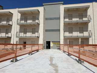 Alloggi di via Grecia, consegnati subito per evitare il rischio delle occupazioni abusive