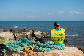 Puliamo il mondo, il circolo di Trani di Legambiente oggi in azione sul lungomare e domani a villa Bini