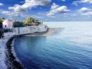 Ripascimento di quattro porzioni del litorale di Trani, pervenute ed ammesse otto offerte: i nomi degli operatori