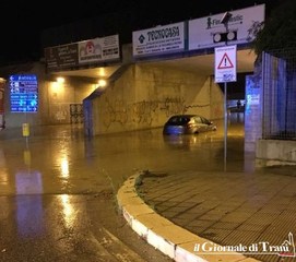 Auto intrappolata nel sottovia allagato, prima sentenza: è colpa sia del Comune di Trani, sia dell'automobilista. Liquidato debito fuori bilancio di quasi 7mila euro