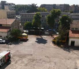 Capannoni Ruggia, serve disciplinarne l'accesso: dopo la nostra foto-denuncia, cancello chiuso fino a nuovo ordine