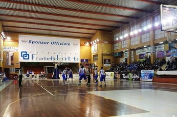 Crediti per l'utilizzo degli impianti sportivi, il Comune di Trani recupererà 42mila euro da Juve e Aquila azzurra