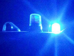 Auto contromano fra Trani sud e Trani centro: Guardia di finanza e Polizia la fermano in tempo