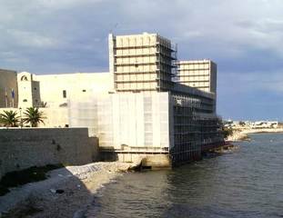 Castello Svevo, anche per gli ultimi due mesi dell'anno restrizioni sugli orari di ingresso. E il 26 dicembre il maniero resterà chiuso