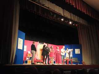 Trani, ottima la prima di «Venerdì a teatro». Prossimo spettacolo, il 6 dicembre, anche con le musiche di Stefano D'Orazio