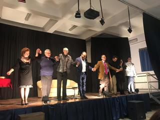 Al via la rassegna del Carro dei Guitti: due atti divertenti e premio alla carriera a Mario Francavilla. Prossimo spettacolo il 22 dicembre