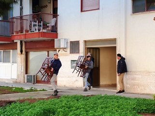 Trani, via Olanda: occupazione bis terminata a tempo di record. Nuovamente sequestrata e blindata l'abitazione