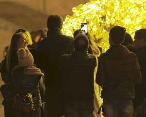 VIDEO. «Buon Natale a Trani e ai Tranesi». Poi il sindaco fa parlare le immagini