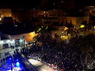 Capodanno a Trani, ottimi tutti i concerti ma diversi i destini delle piazze