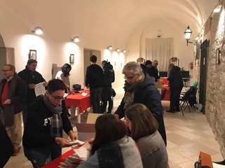 Primarie del Pd per il candidato governatore della Puglia: a Trani vince Emiliano, ma l'affluenza è bassa